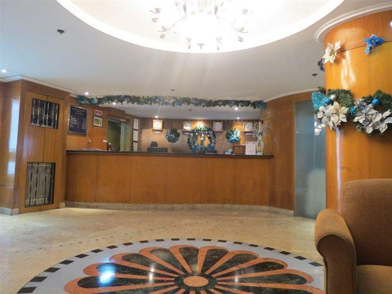 Pearl Manila Hotel Exterior photo